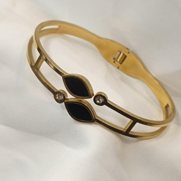 Noir Leaf Dual Stone Bracelet