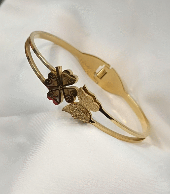 Blossom Charm Floral Bracelet
